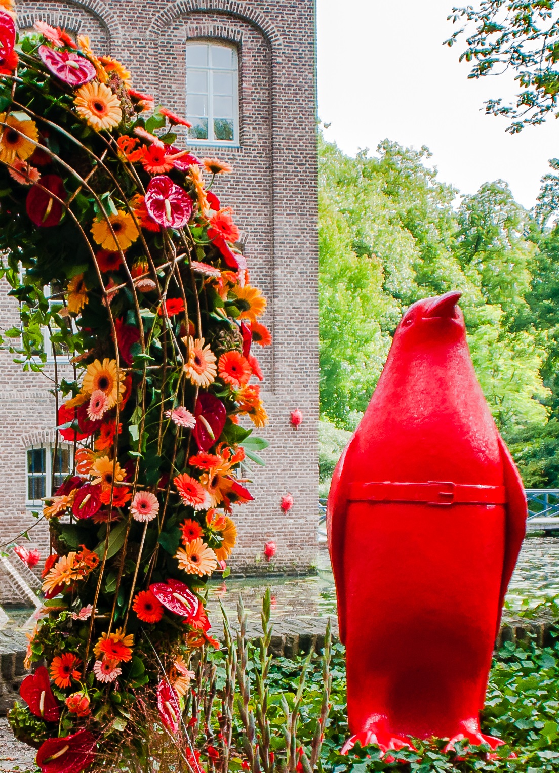 Florale kunst tijdens het bloemenfestival Bloemig!