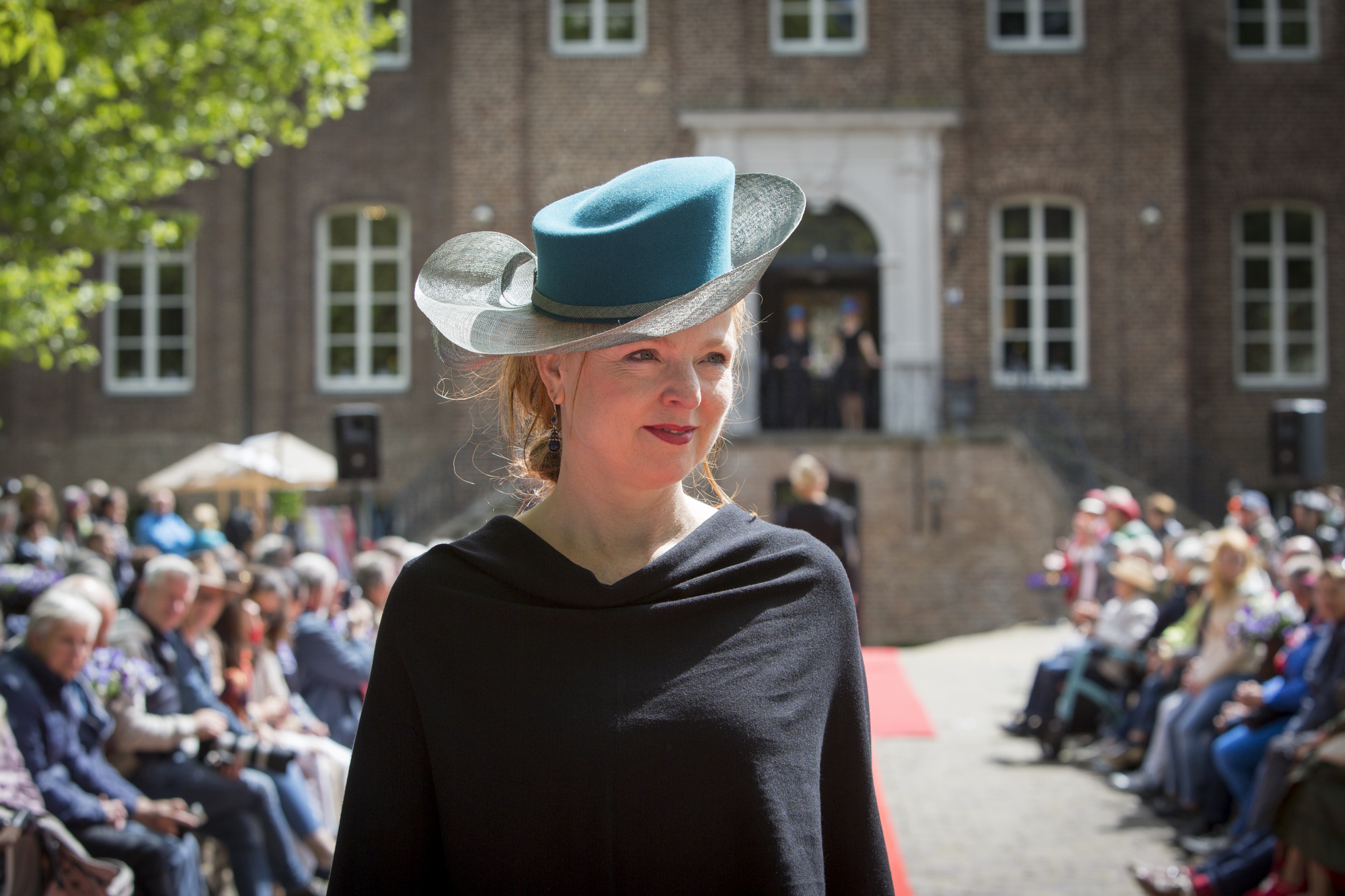 Hoedenwedstrijd tijdens Moederdag Hoedendag