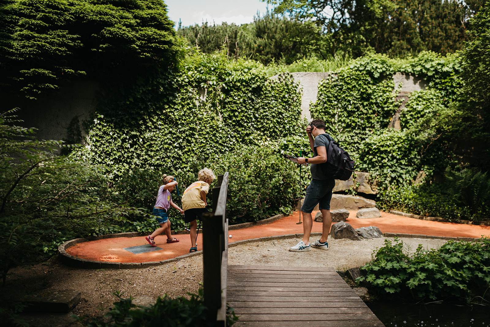 Bergtuin met minigolf
